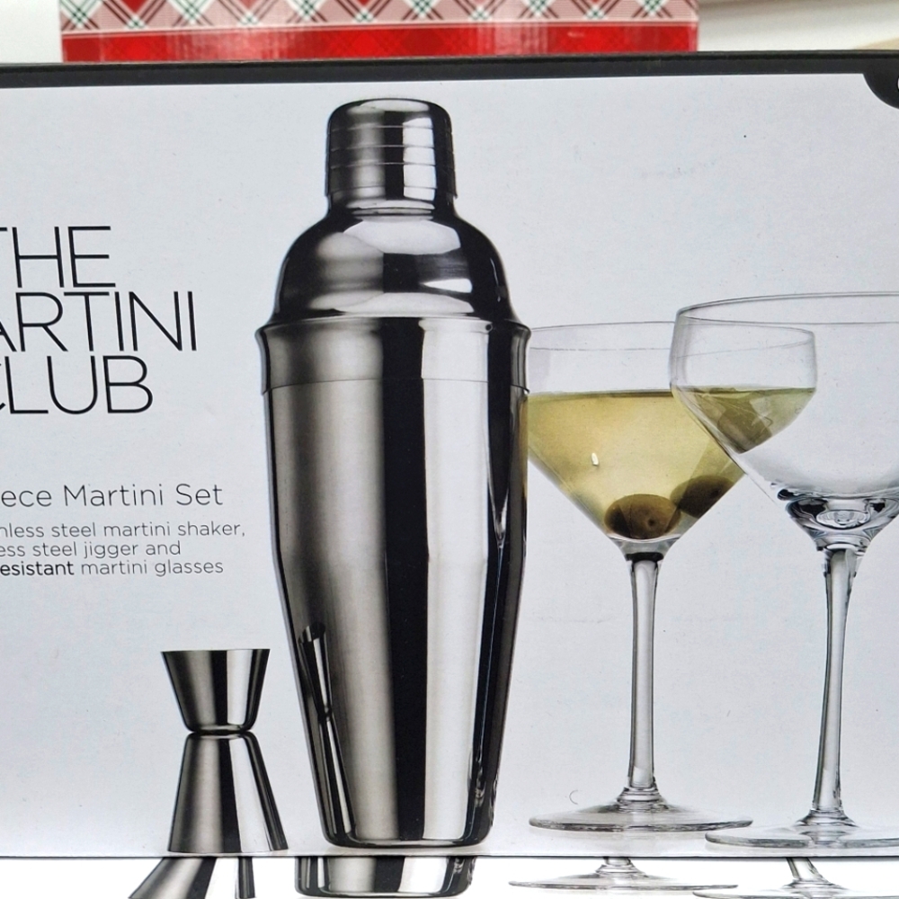 Martini Mixer w/2 Glasses